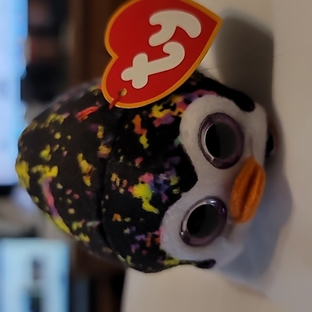Pocket the Penguin TY McDonald's toy / Mini beanie baby